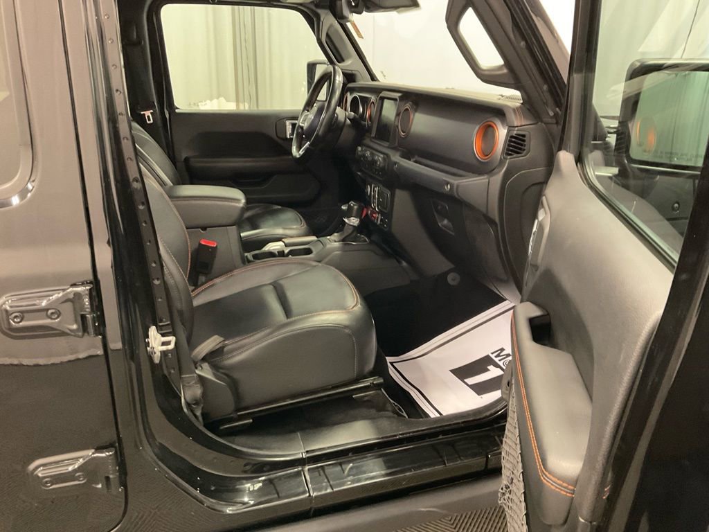 Used 2020 Jeep Gladiator Mojave w/ Dual Top Group AWD/4WD image 22