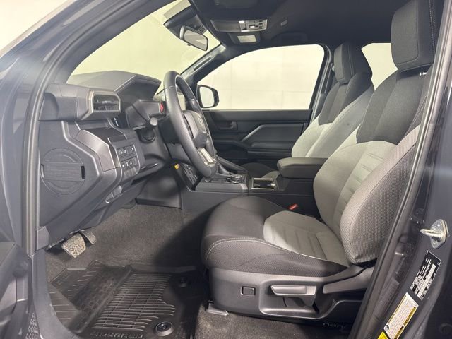 Used 2025 Toyota 4Runner TRD Off-Road image 11