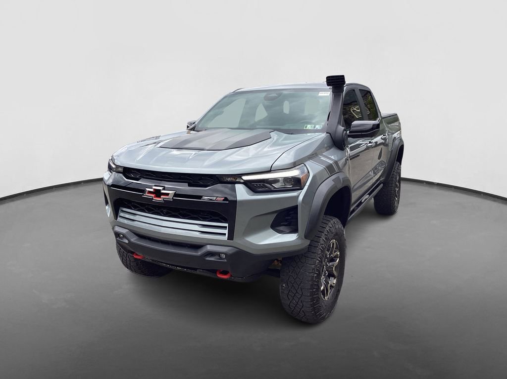 Used 2024 Chevrolet Colorado ZR2 w/ ZR2 Convenience Package III image 1