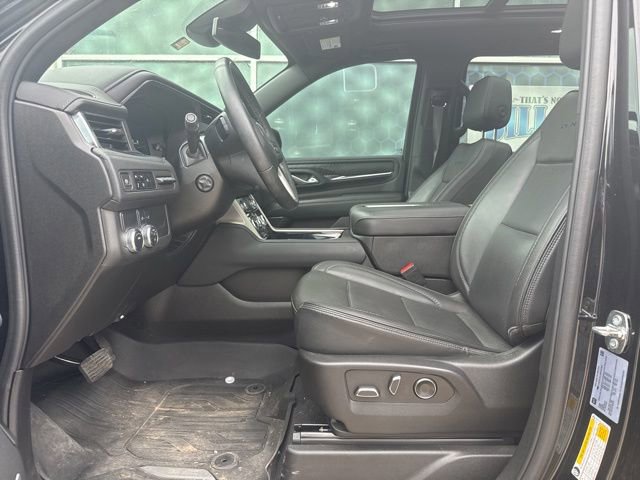 Used 2024 GMC Yukon XL Denali RWD image 8