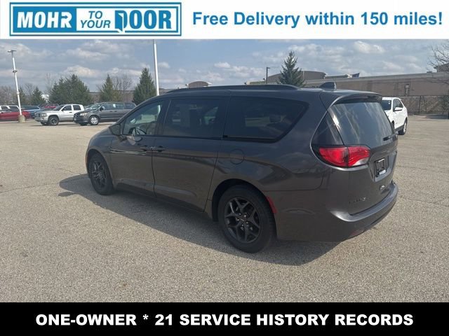 Used 2018 Chrysler Pacifica Touring-L w/ Premium Audio Group image 7