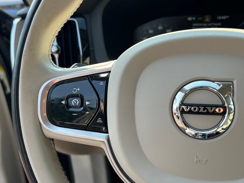Used 2021 Volvo XC60 T5 Inscription w/ Protection Package Premier FWD image 21