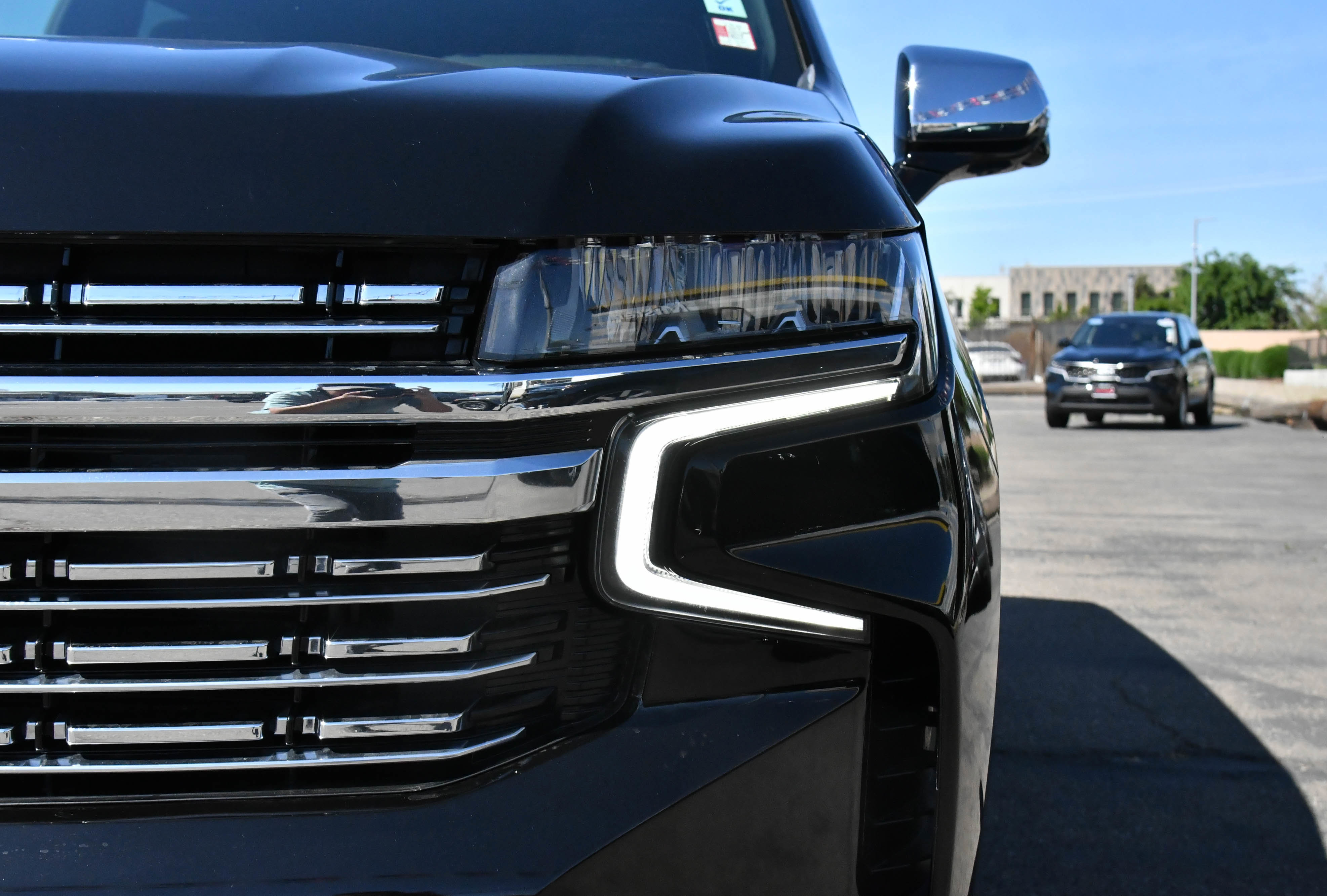 Used 2023 Chevrolet Tahoe Premier w/ Advanced Technology Package RWD image 11