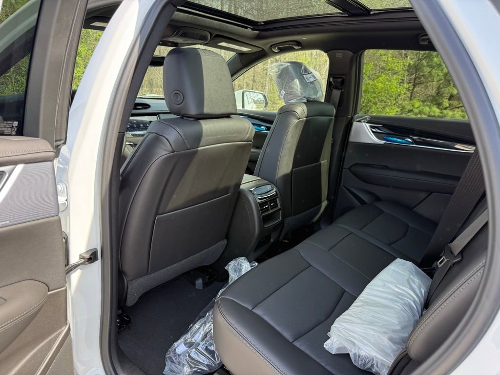 New 2026 Cadillac XT5 Premium Luxury w/ Driver Assist Package FWD image 21