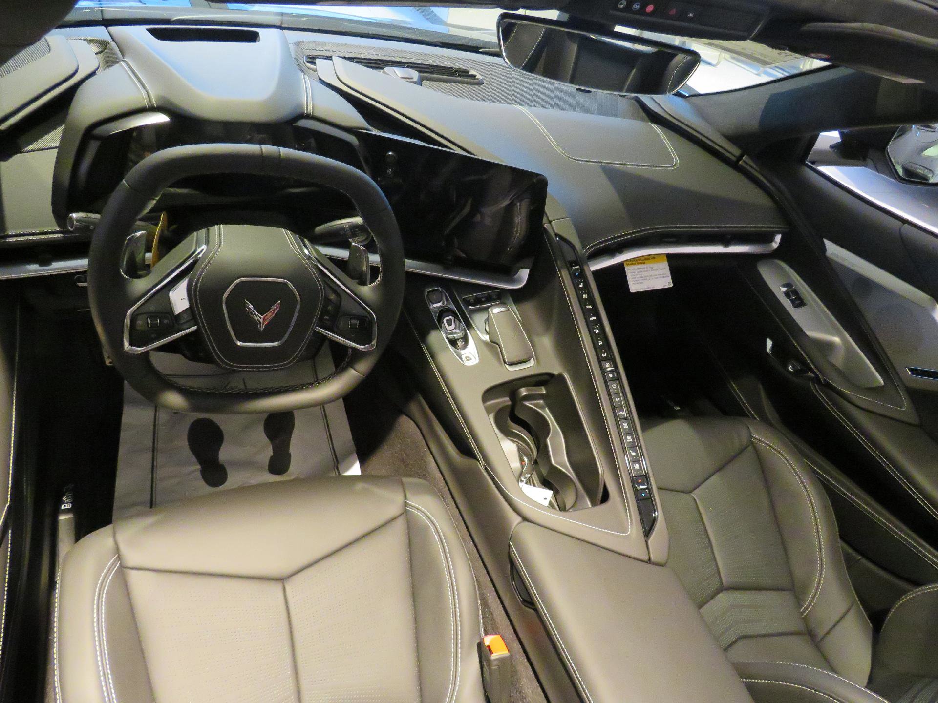 New 2024 Chevrolet Corvette Stingray Premium Conv w/ Z51 Performance Package image 3