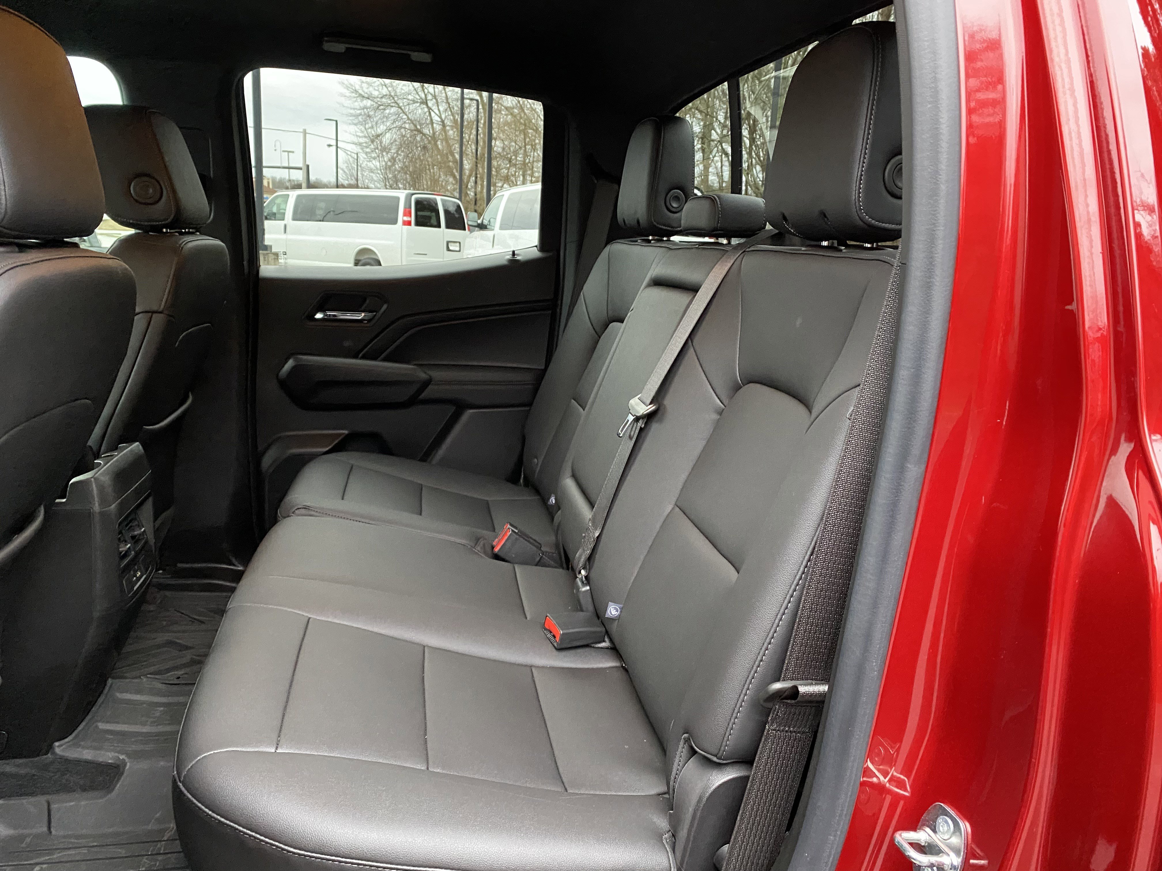 Used 2023 Chevrolet Colorado LT w/ LT Convenience Package III image 34