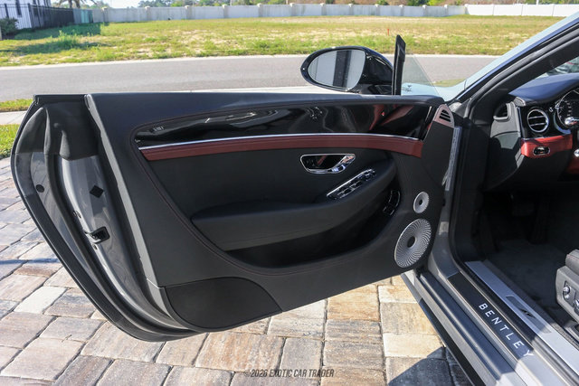 Used 2024 Bentley Continental GT S image 19