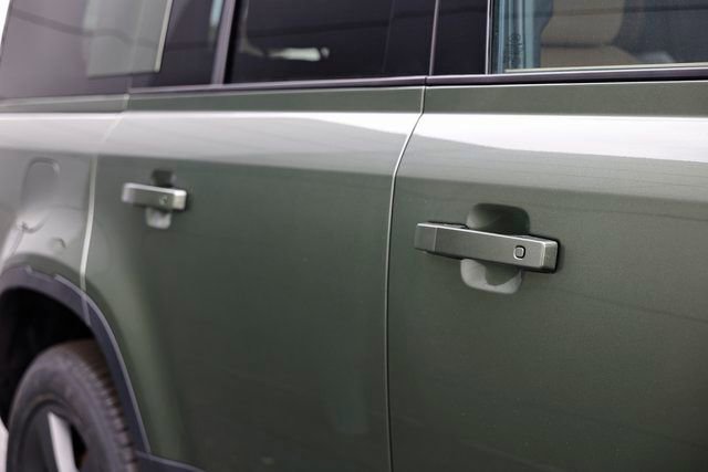 New 2026 Land Rover Defender 130 S image 17