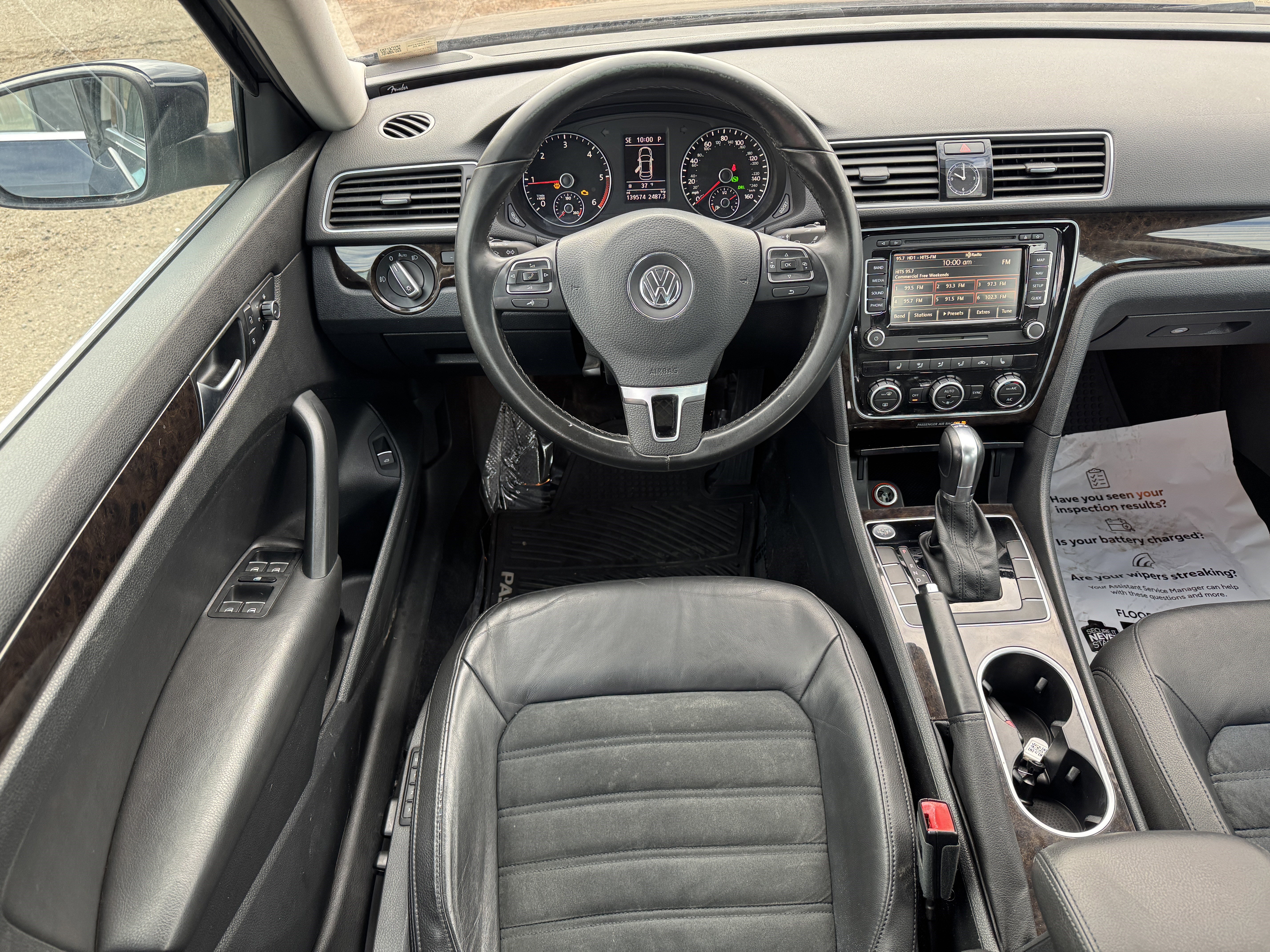 Used 2014 Volkswagen Passat TDI SEL Premium image 18