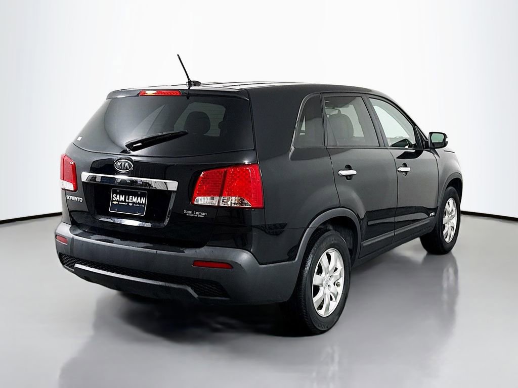 Used 2011 Kia Sorento LX image 7