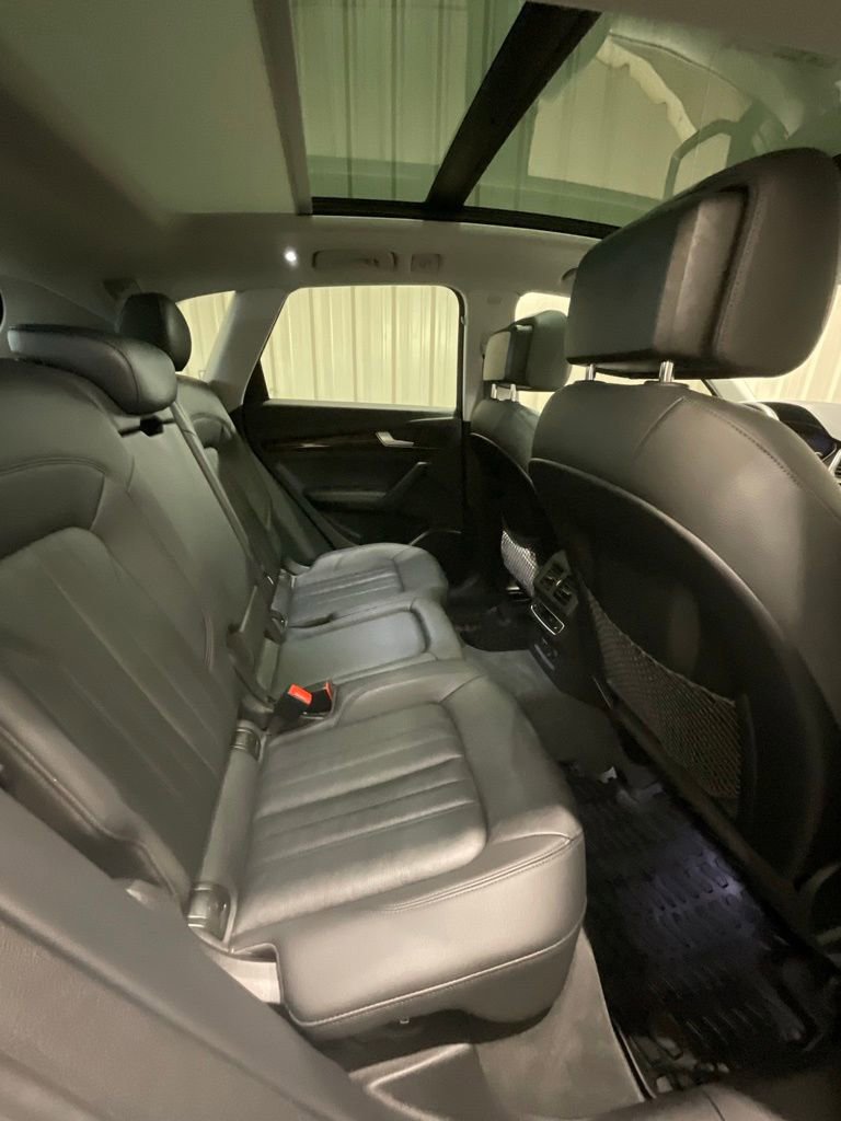 Used 2020 Audi Q5 2.0T Premium Plus w/ Premium Plus Package image 12