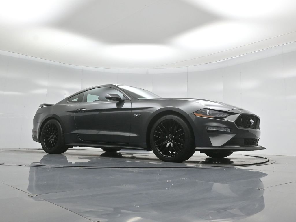 Used 2020 Ford Mustang GT Premium w/ GT Performance Package RWD image 4
