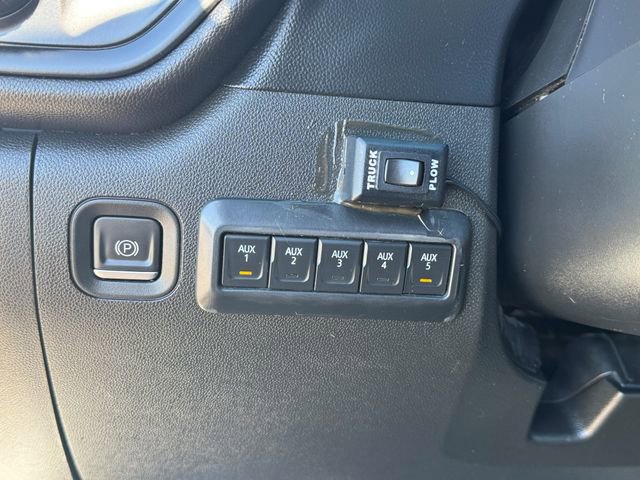 Used 2021 Chevrolet Silverado 2500 W/T w/ WT Fleet Convenience Package image 25