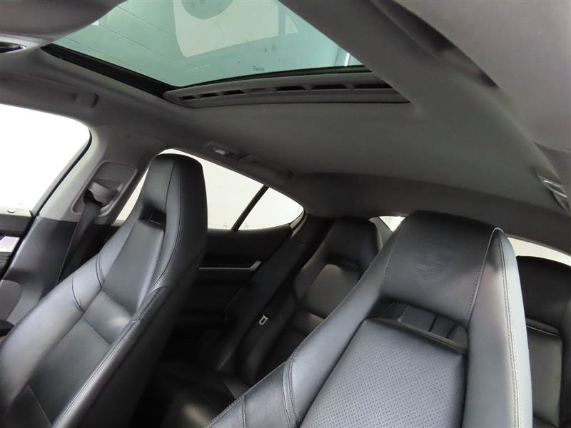 Used 2016 Porsche Panamera Edition image 18