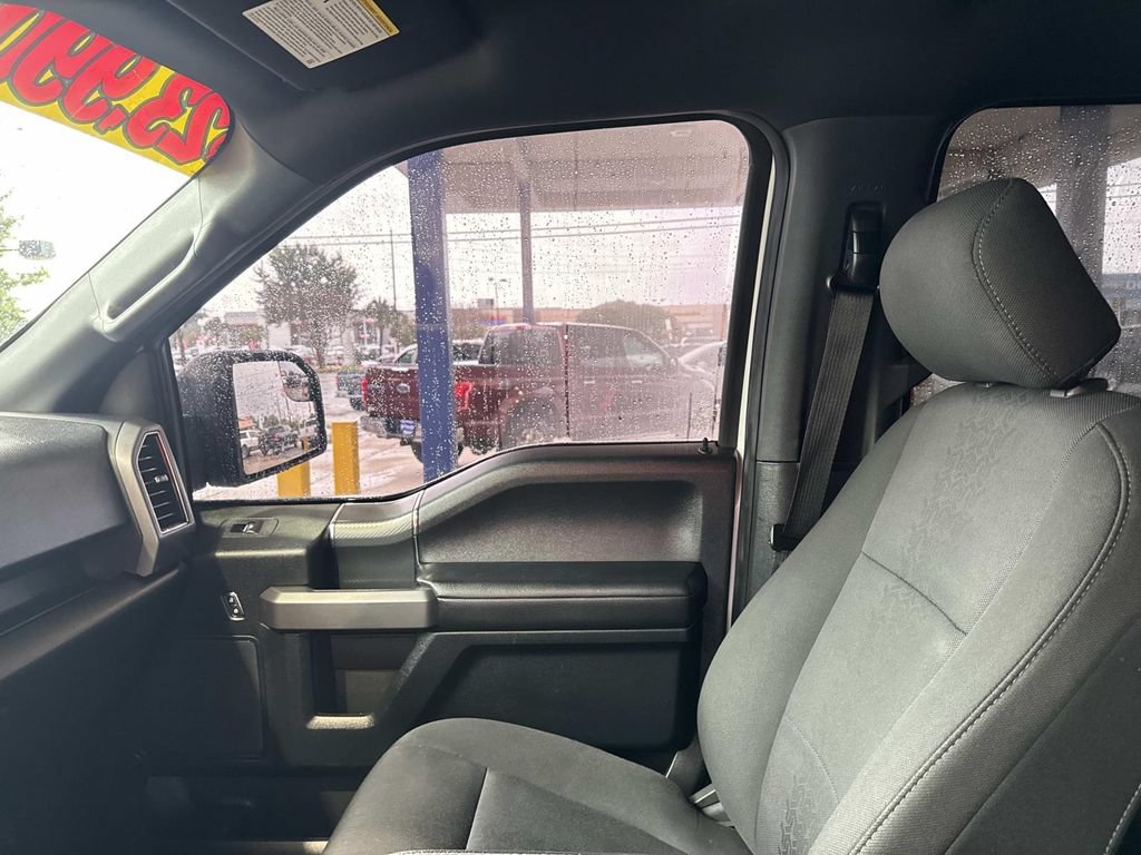 Used 2019 Ford F150 XLT w/ Equipment Group 302A Luxury AWD/4WD image 17