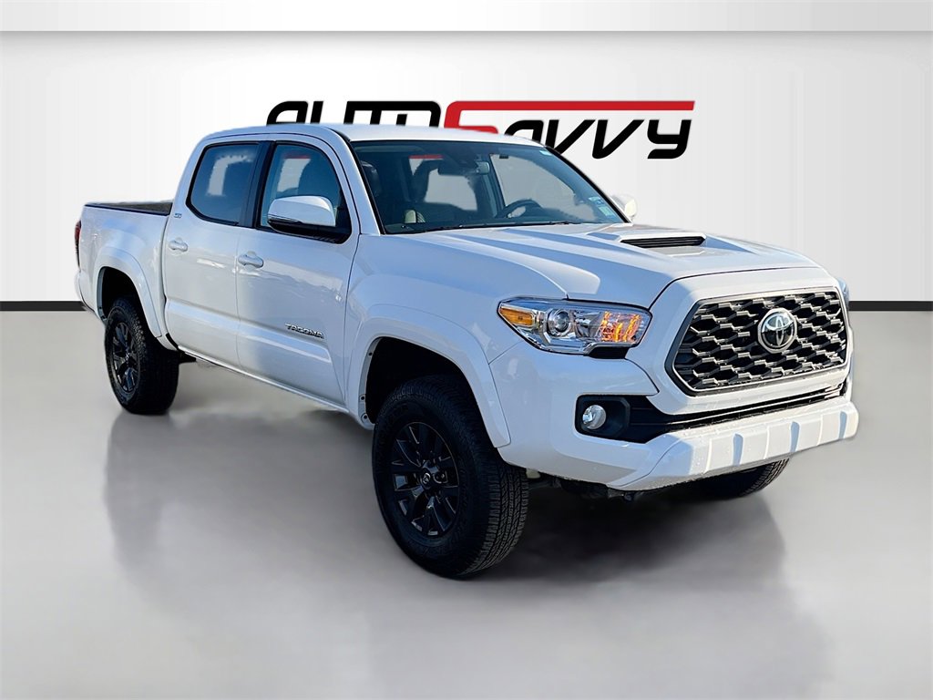 Used 2022 Toyota Tacoma SR5 w/ Technology Package