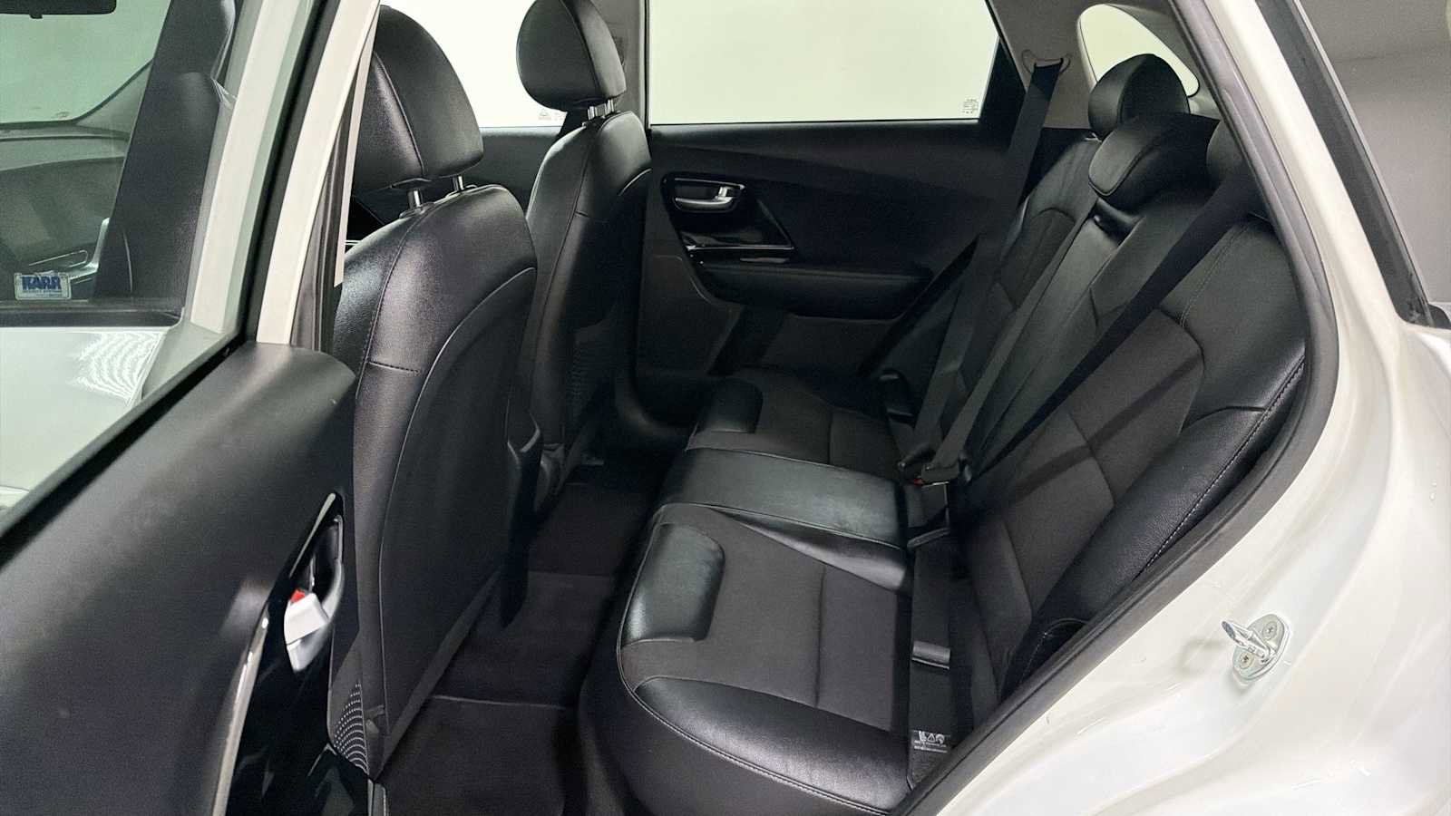 Used 2022 Kia Niro LXS FWD image 24