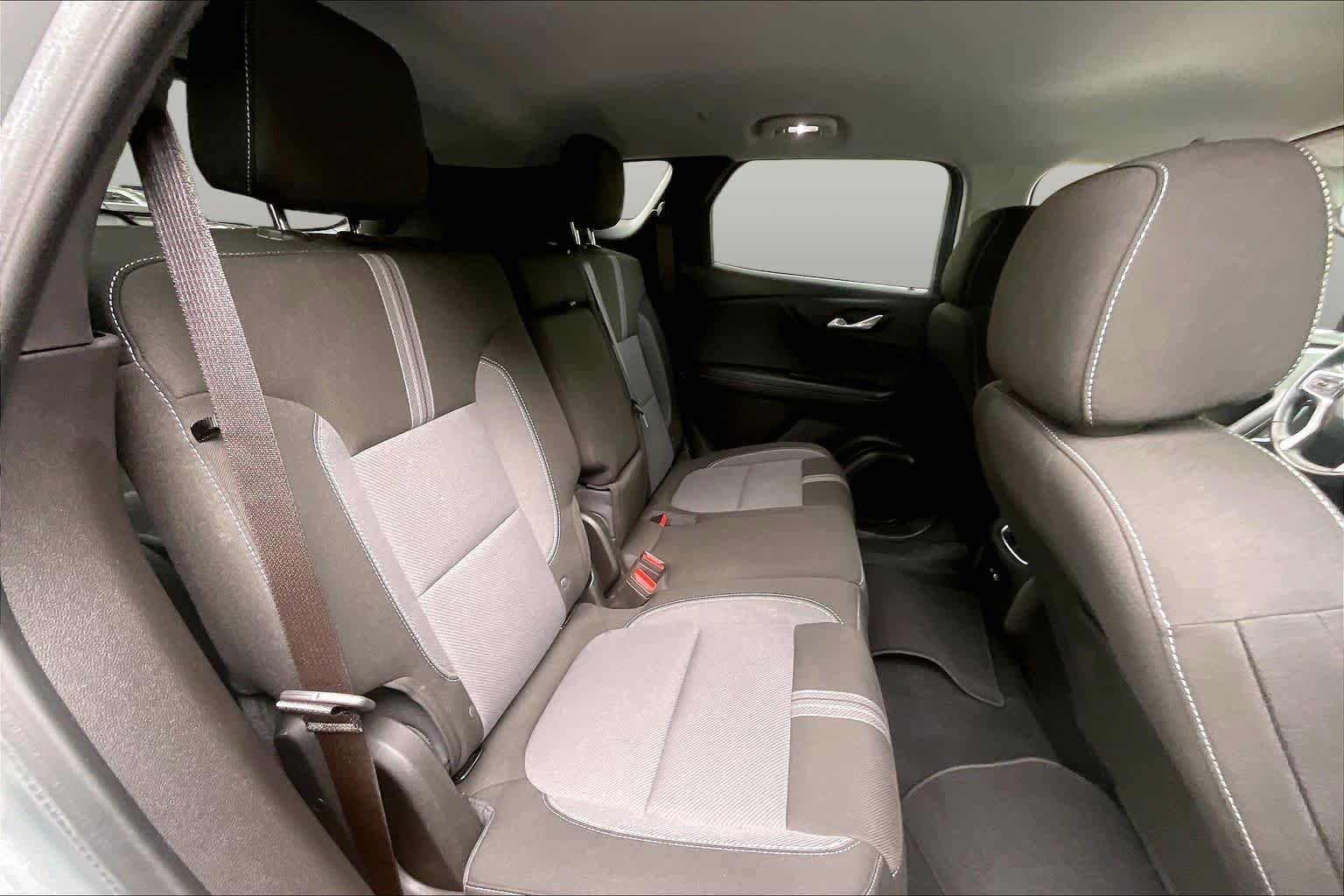 Used 2024 Chevrolet Blazer LT w/ Convenience Package FWD image 28