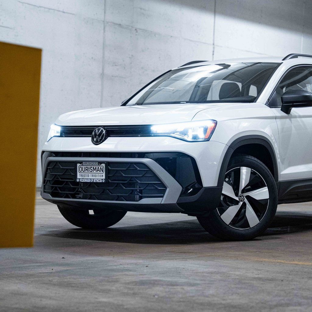 New 2026 Volkswagen Taos S image 2