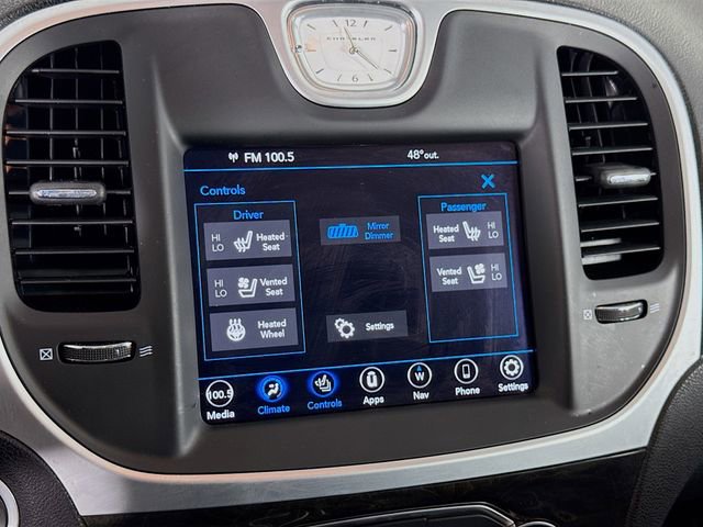 Used 2023 Chrysler 300 Touring L w/ Popular Equipment Group image 34