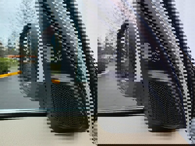 Used 2015 Volvo XC70 T6 Platinum w/ Protection Package image 44