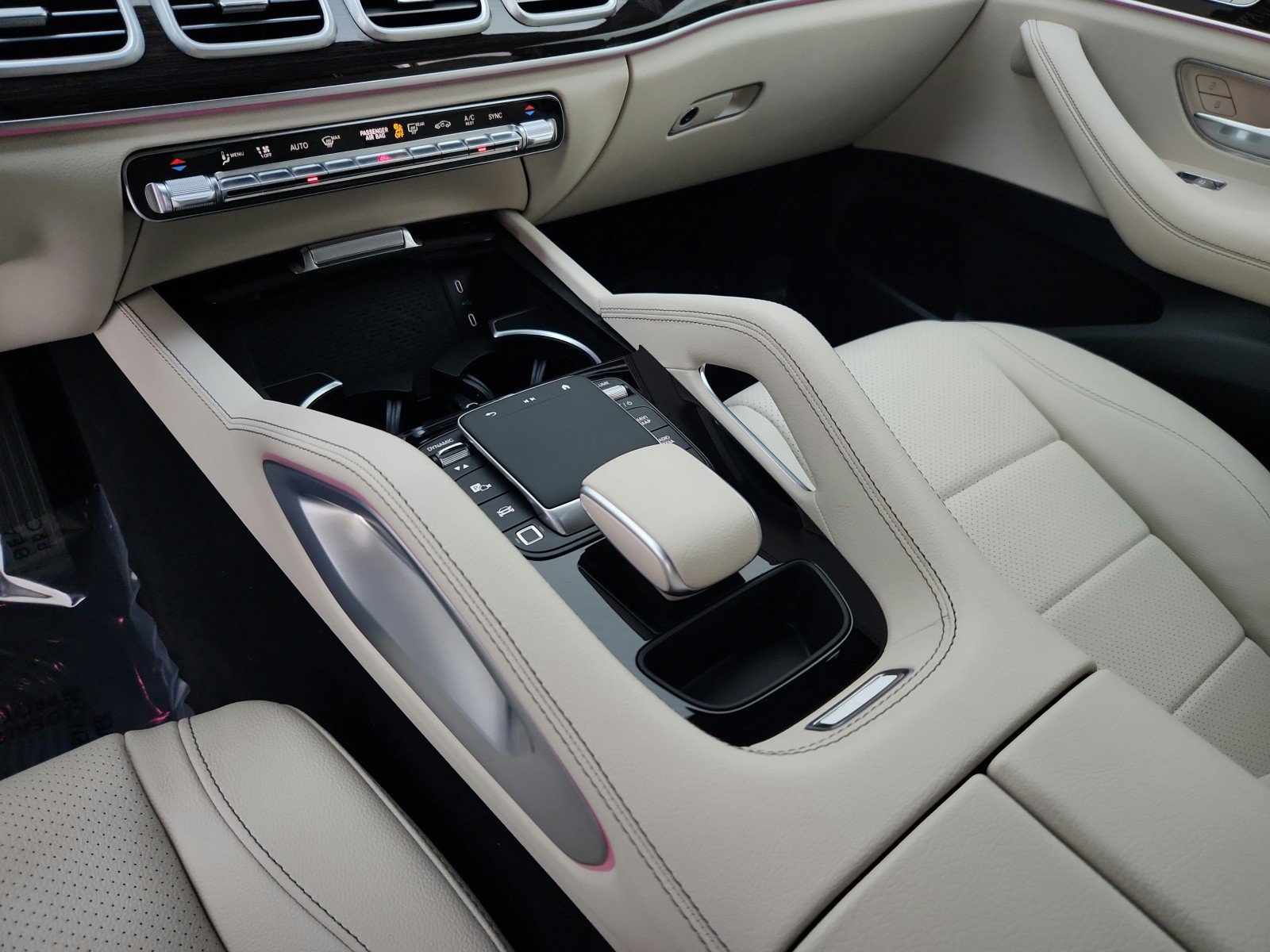 Certified 2026 Mercedes-Benz GLE 350 4MATIC image 26