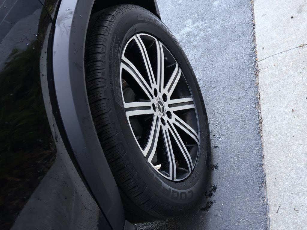 Certified 2025 Mercedes-Benz GLE 350 4MATIC image 41