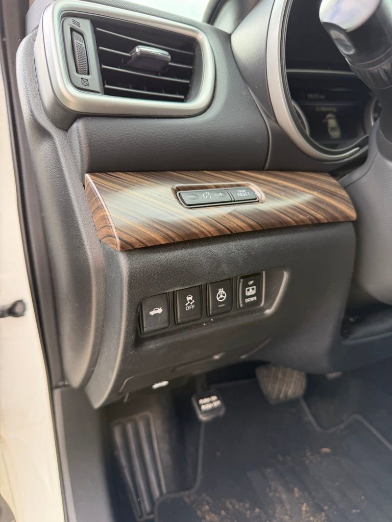 Used 2017 Nissan Maxima Platinum image 13