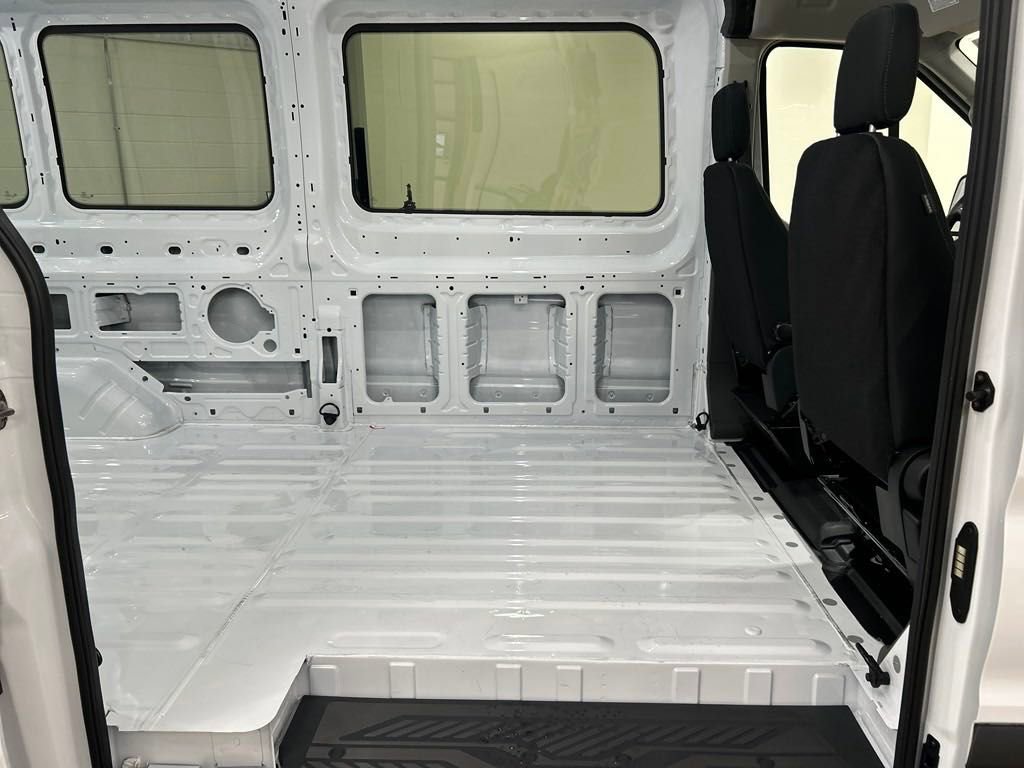 New 2024 Ford Transit 350 148 High Roof AWD image 24