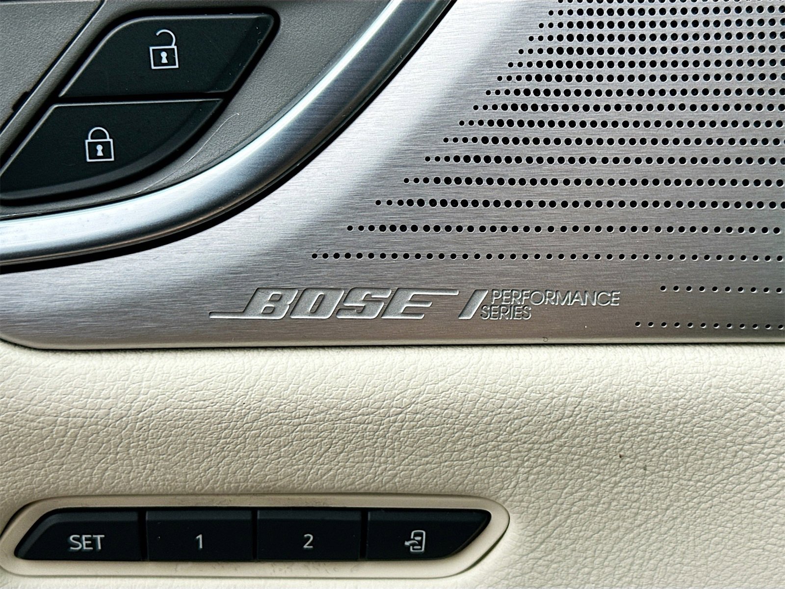 Used 2022 Cadillac XT5 Premium Luxury w/ Technology Package image 19