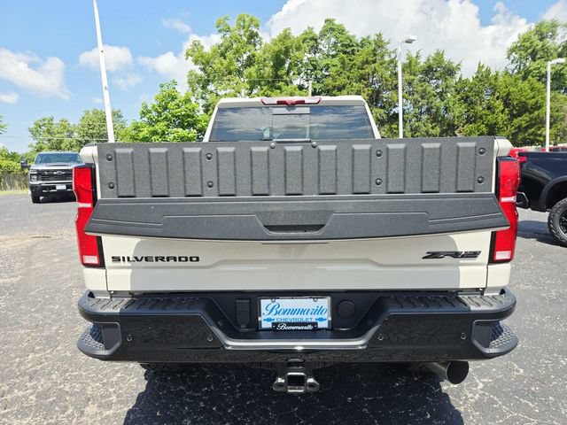 New 2026 Chevrolet Silverado 2500 ZR2 w/ LPO, Dark Essentials Package AWD/4WD image 14