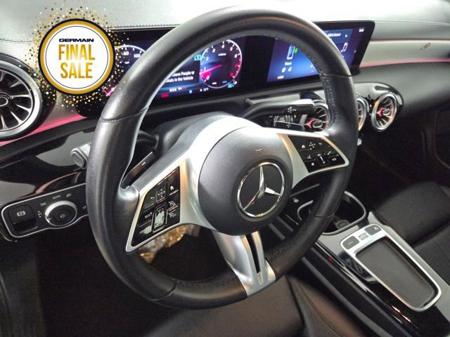 Used 2025 Mercedes-Benz CLA 250 4MATIC image 14
