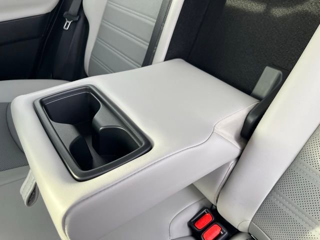 Used 2023 Toyota RAV4 Limited image 27