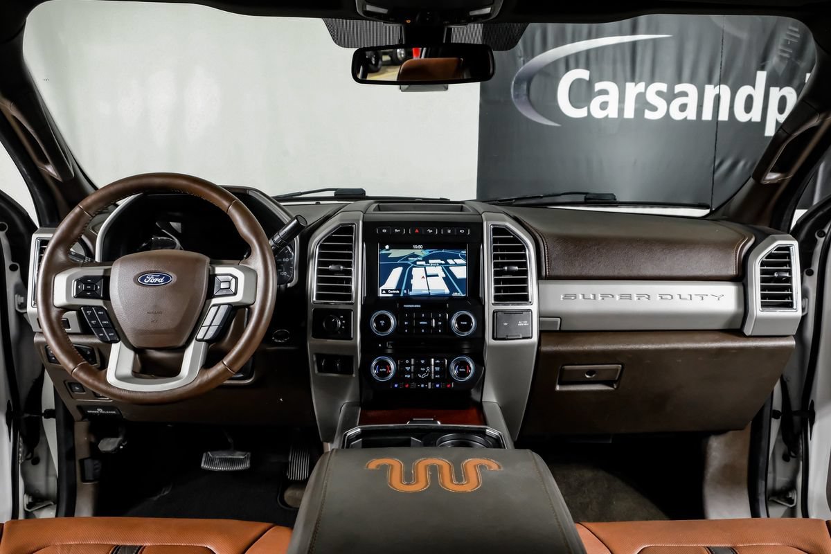 Used 2018 Ford F350 King Ranch w/ King Ranch Ultimate Package AWD/4WD image 14