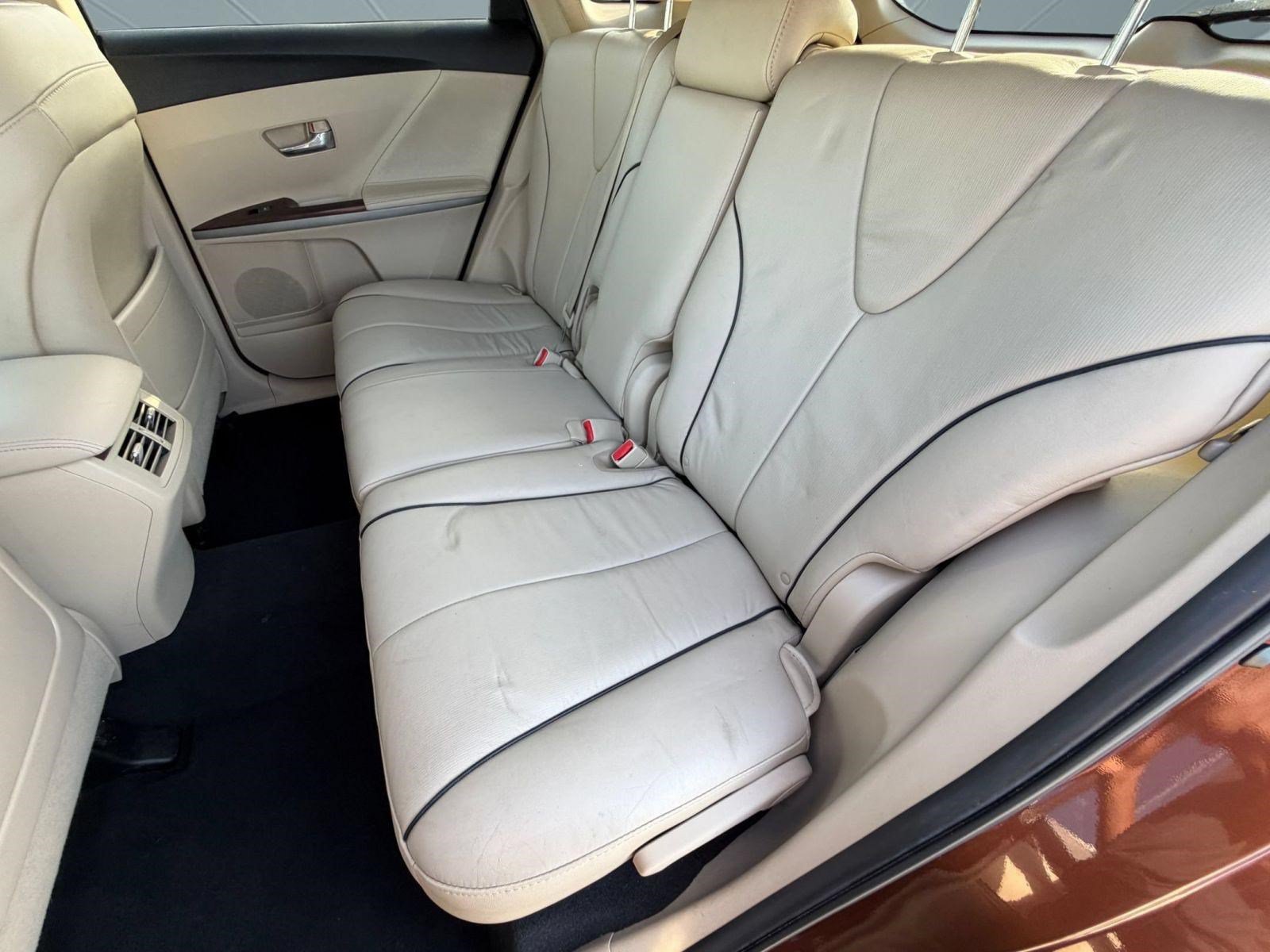 Used 2013 Toyota Venza XLE FWD image 21