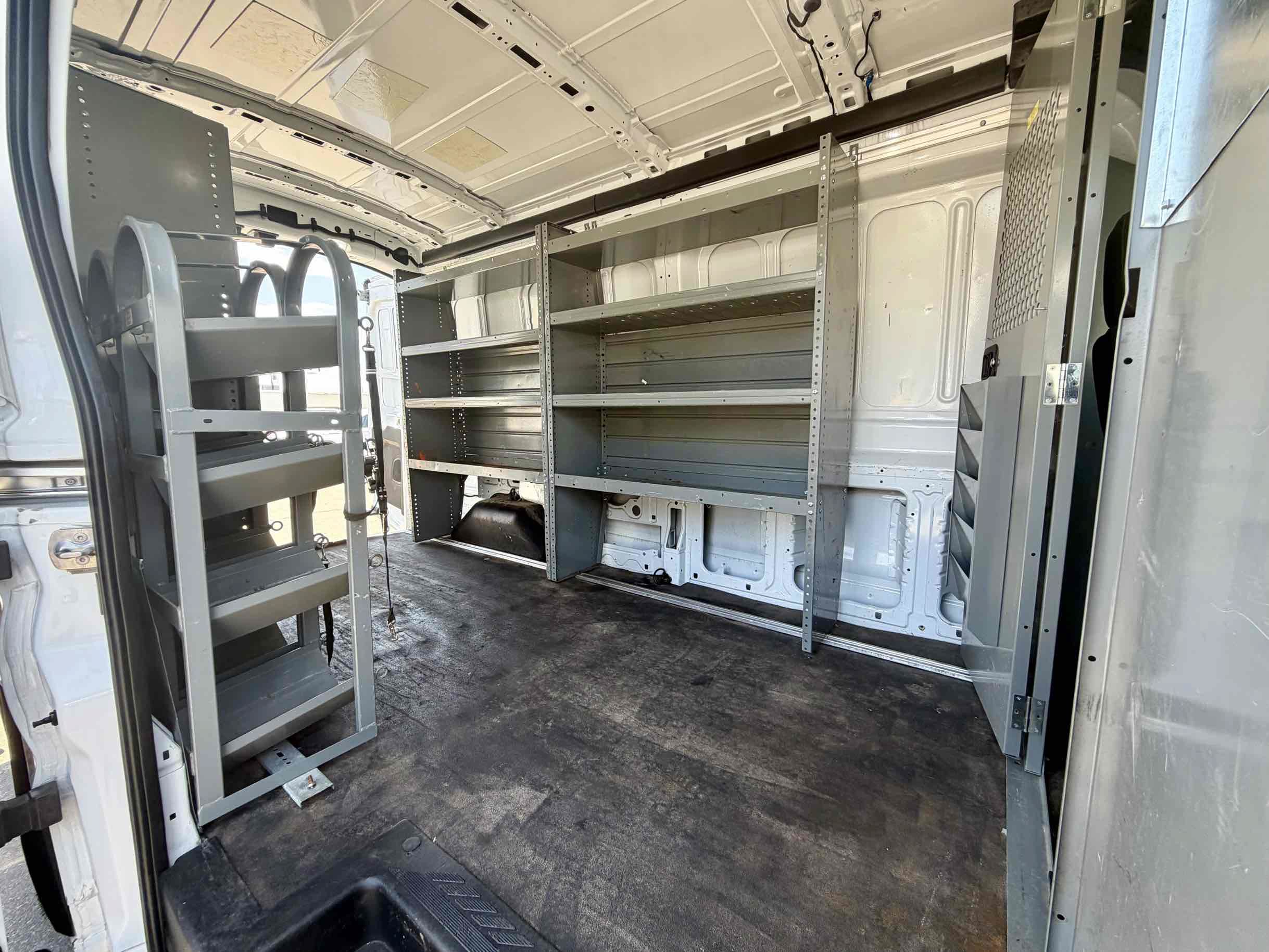 Used 2020 Ford Transit 250 Medium Roof RWD image 11