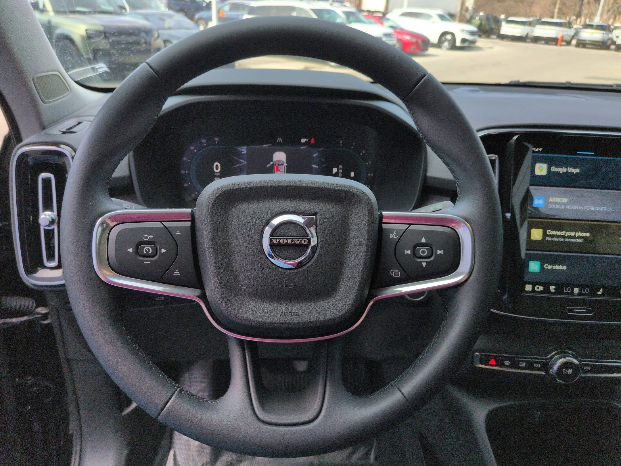 Used 2024 Volvo XC40 B5 Plus image 15