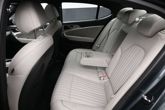 Used 2023 Genesis G70 2.0T w/ Sport Prestige Package RWD image 27