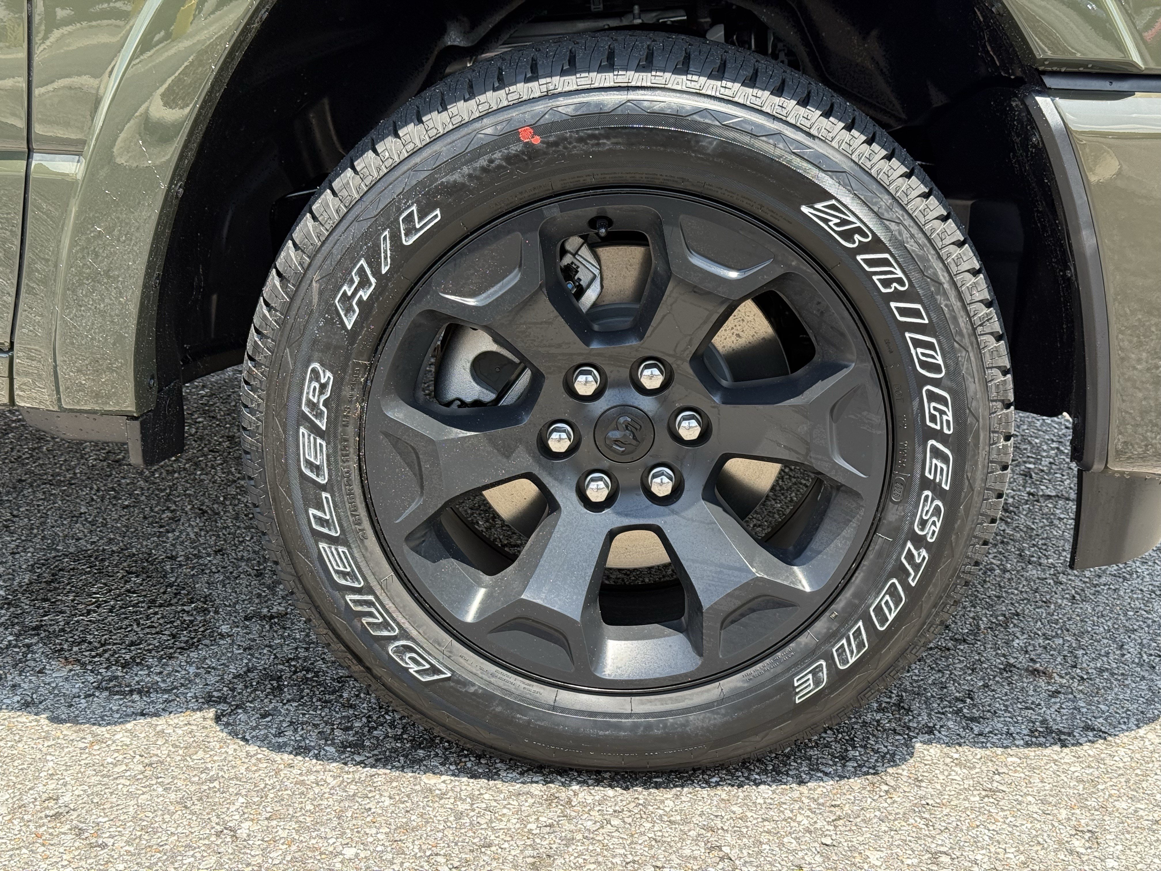 New 2026 RAM 1500 Big Horn AWD/4WD image 13