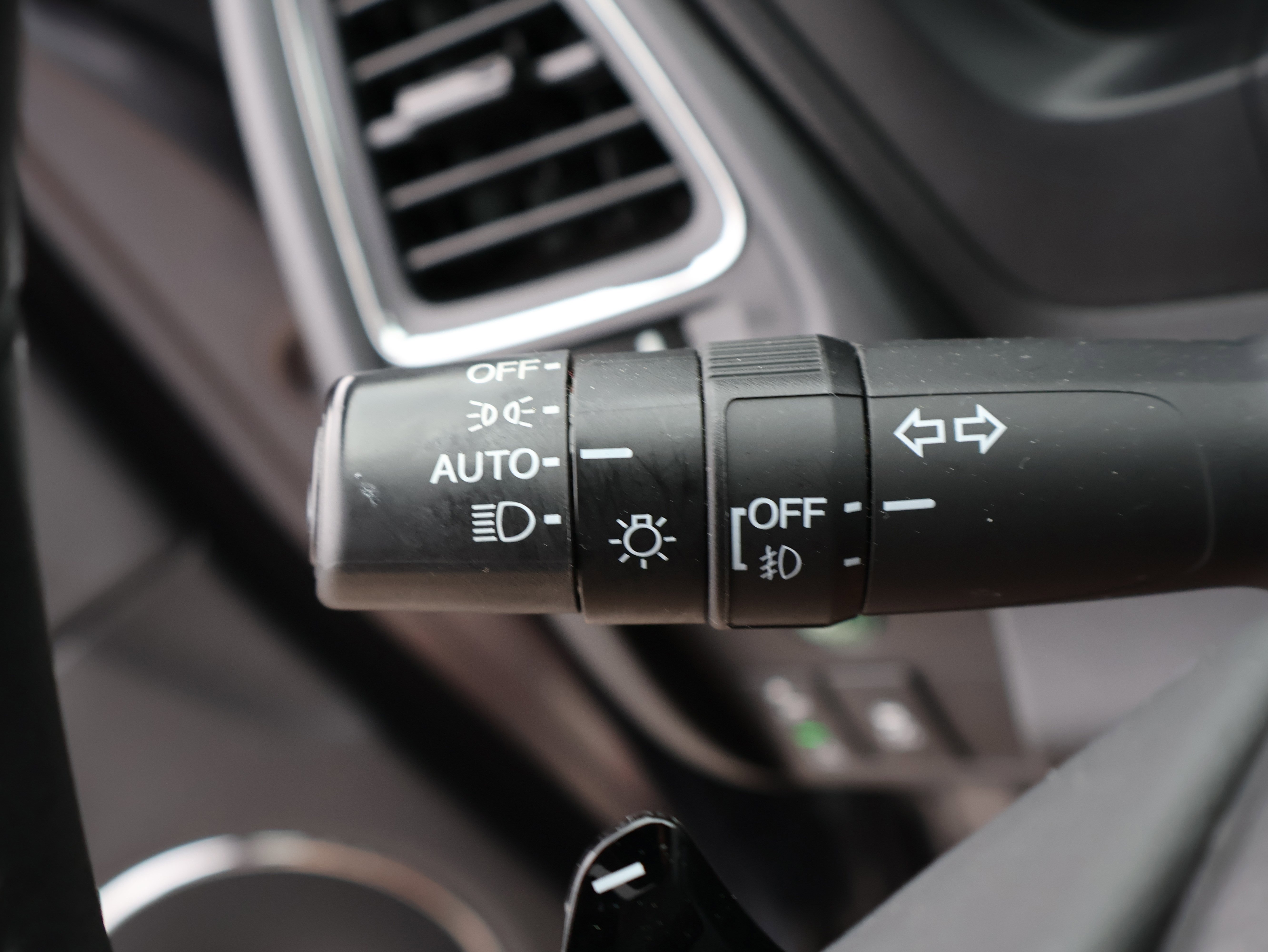 Used 2019 Honda HR-V EX-L image 36