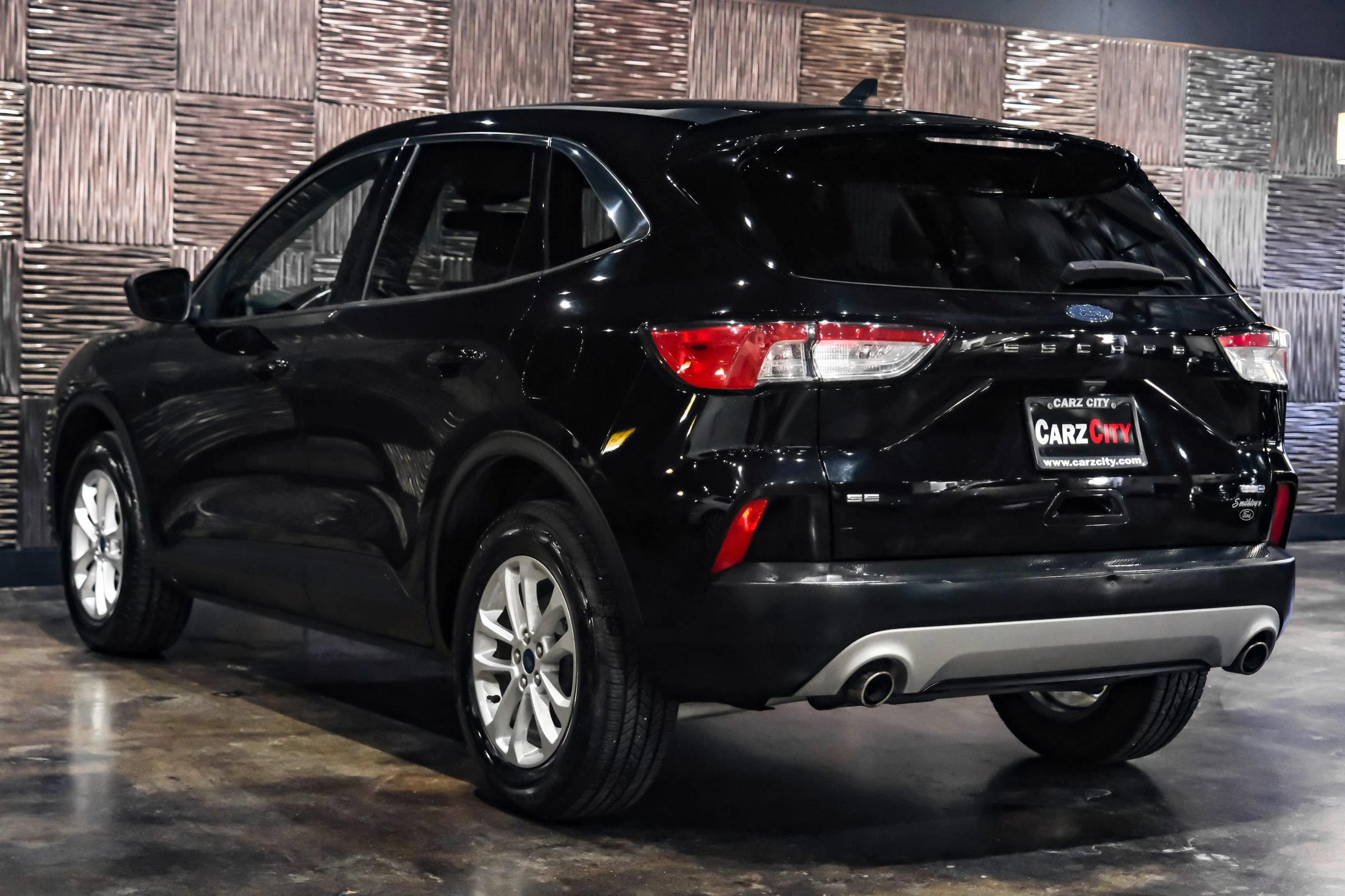 Used 2020 Ford Escape SE AWD/4WD image 11