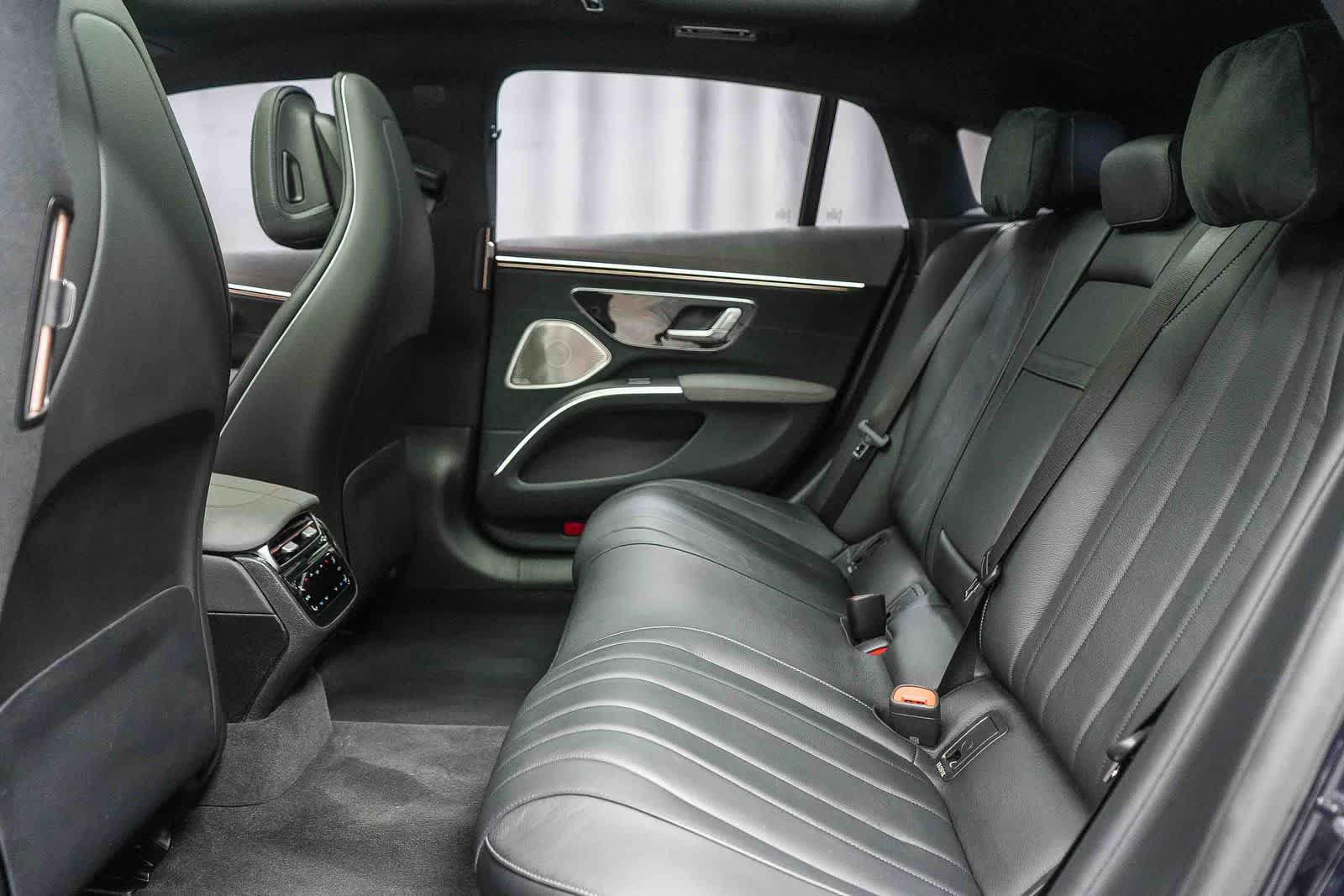 Certified 2023 Mercedes-Benz EQS 580 4MATIC Sedan image 17