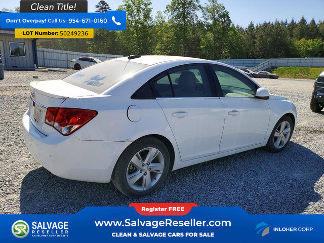 Used 2015 Chevrolet Cruze Diesel w/ Enhanced Safety Package FWD image 4