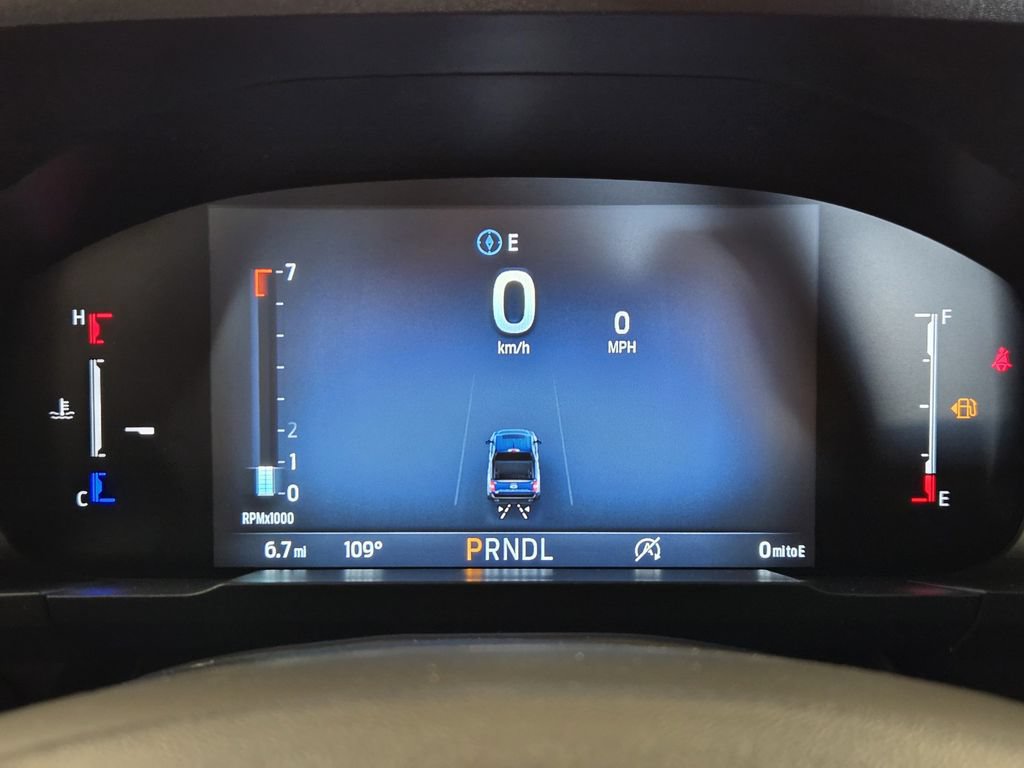 New 2026 Ford Maverick XLT w/ XLT Luxury Package FWD image 13