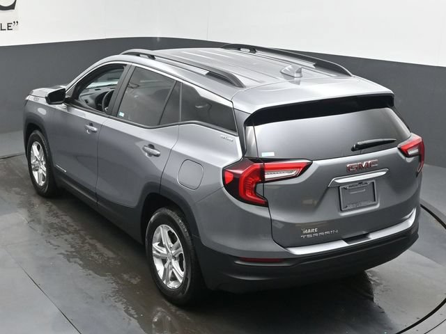 Used 2023 GMC Terrain SLE w/ Driver Convenience Package FWD image 43