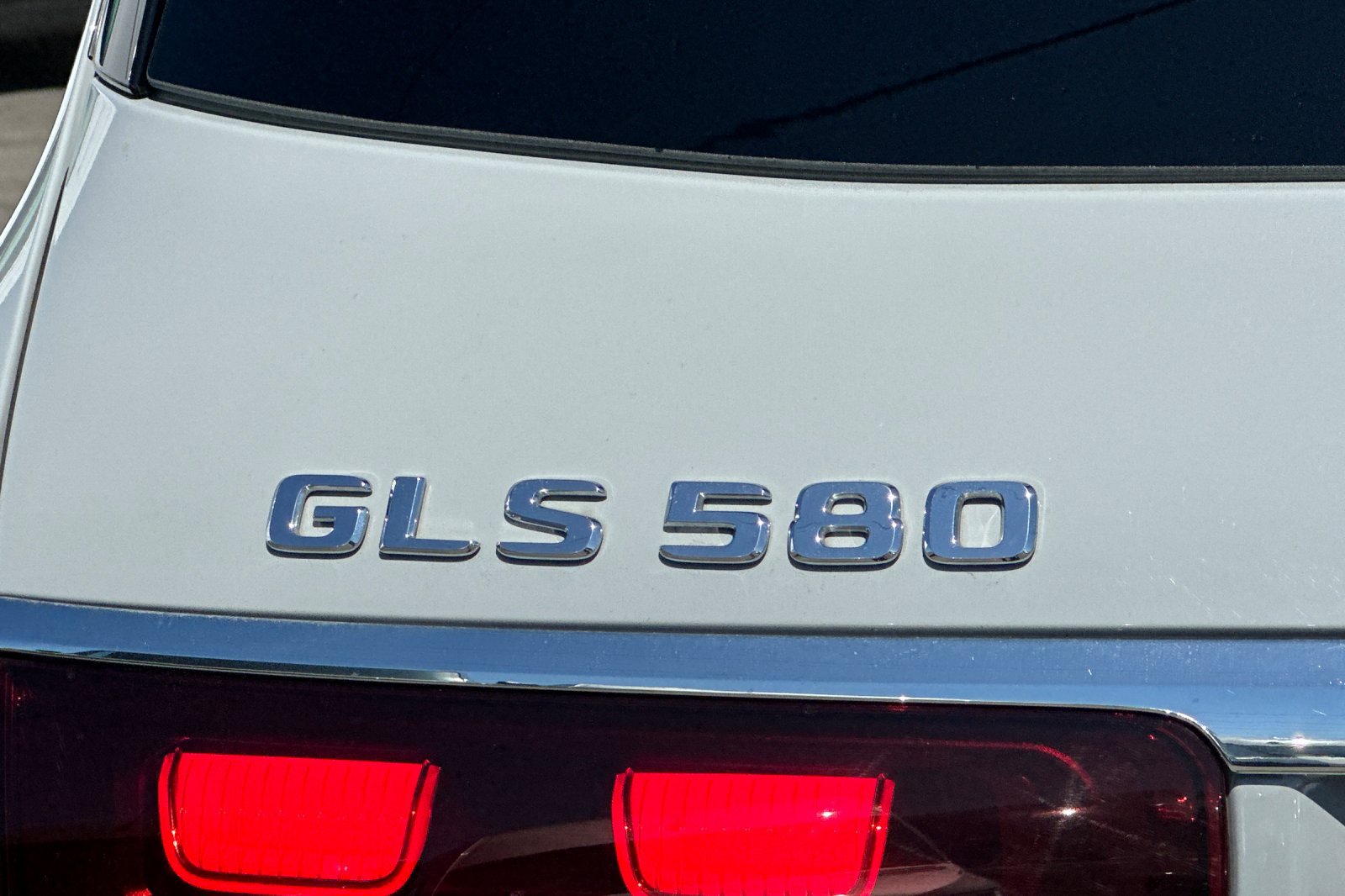 Certified 2024 Mercedes-Benz GLS 580 4MATIC image 28