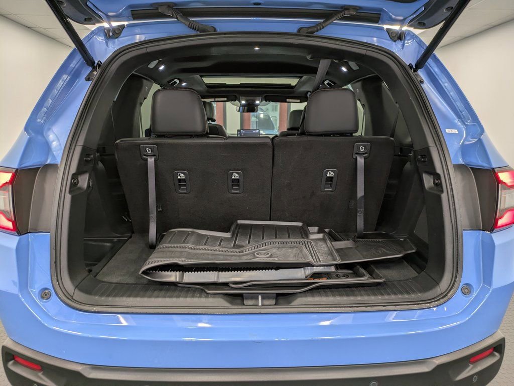 Used 2025 Honda Pilot TrailSport image 23
