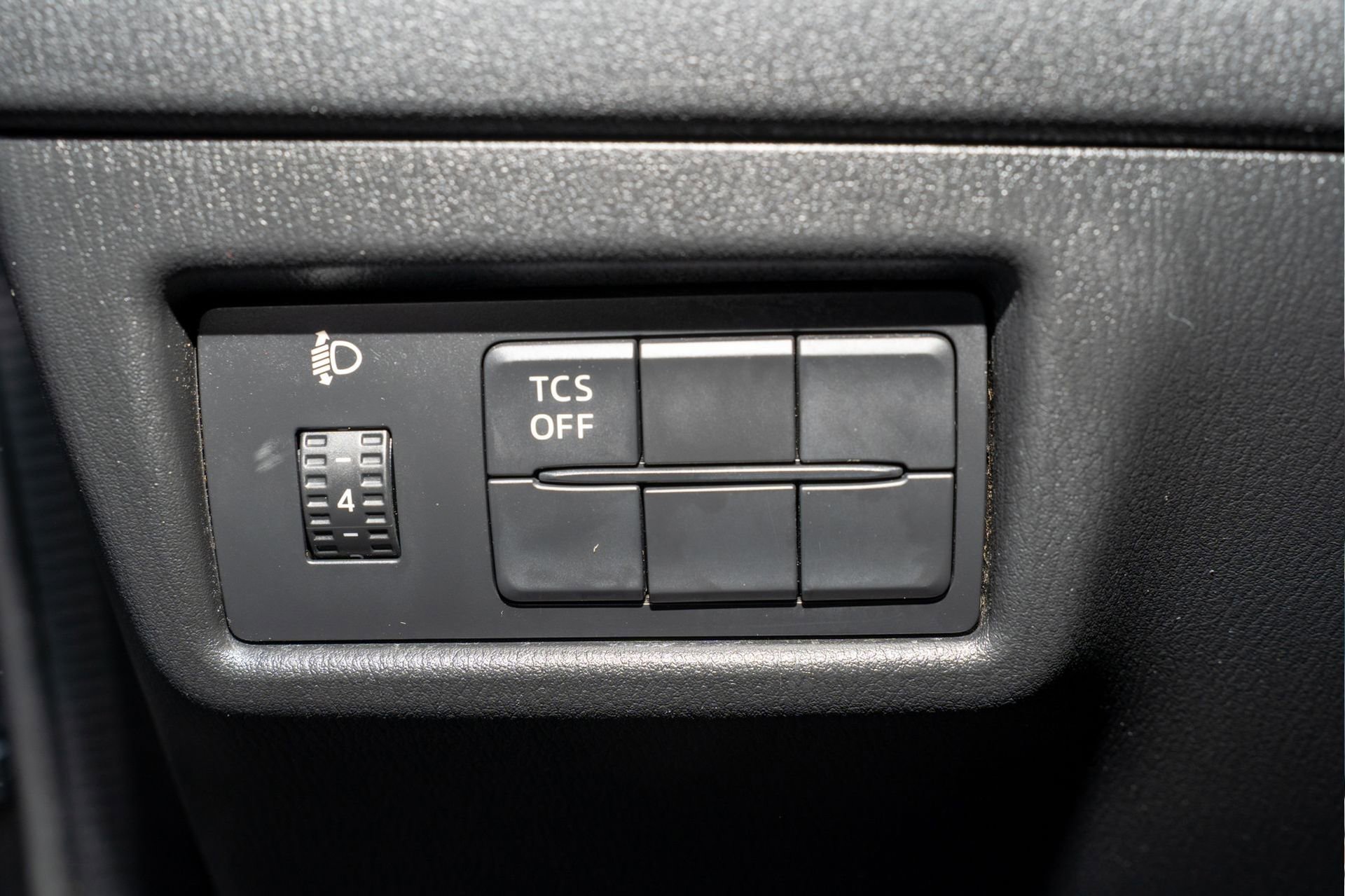 Used 2018 MAZDA CX-5 Sport image 28