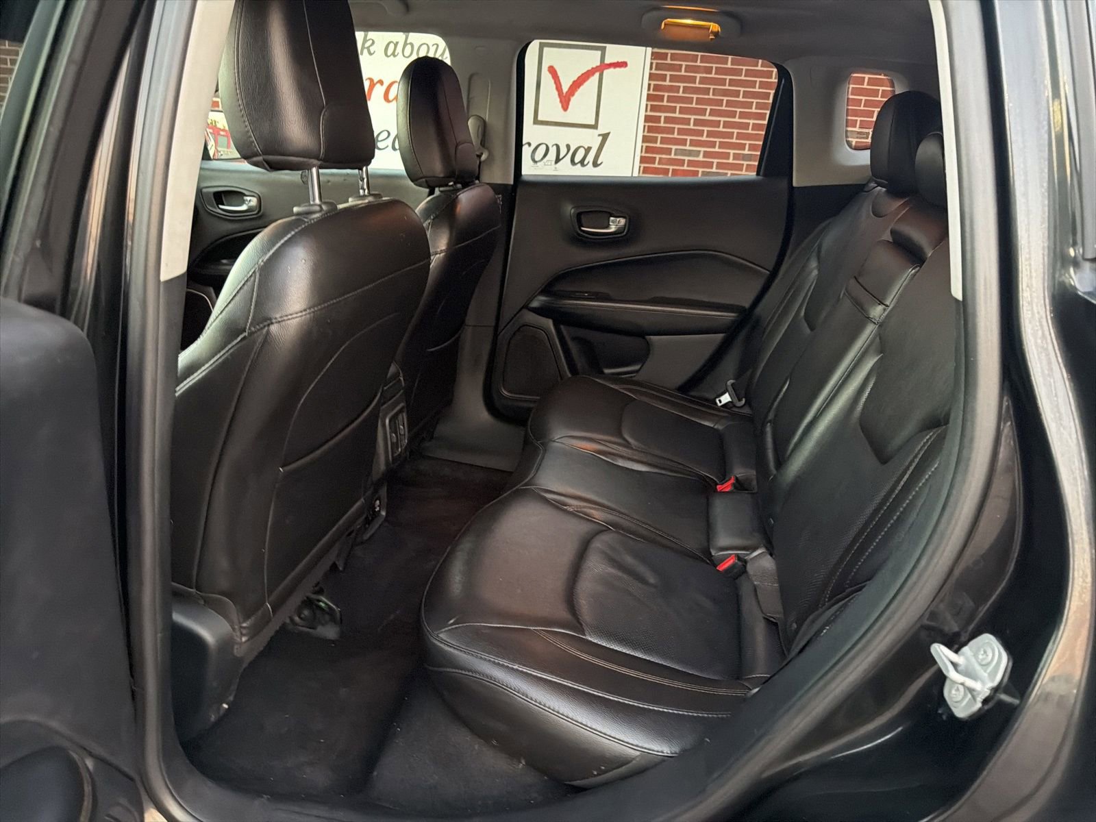 Used 2018 Jeep Compass Limited w/ Navigation Group image 17