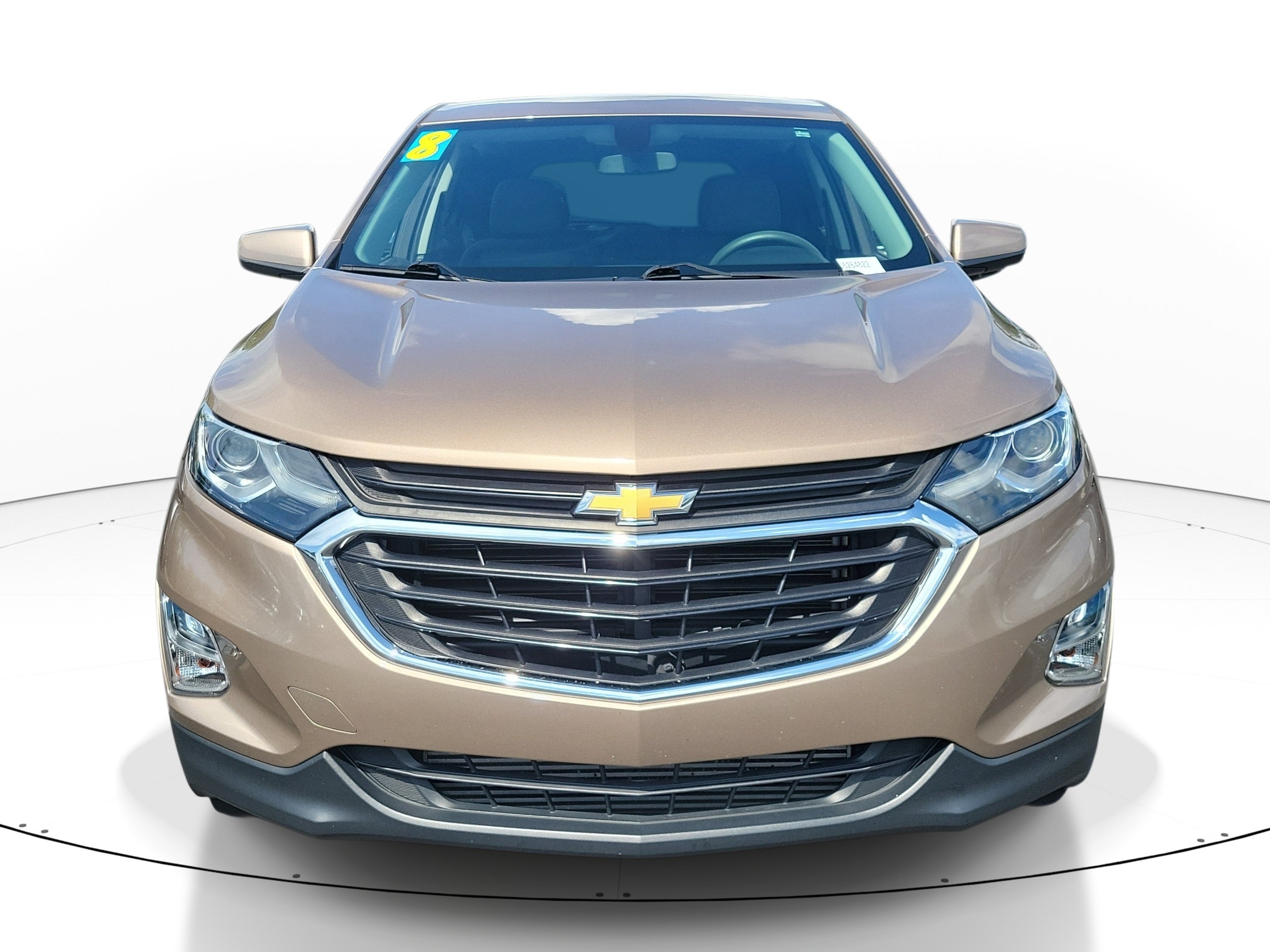 Used 2018 Chevrolet Equinox LT FWD image 2